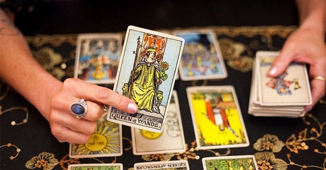 Chi tiết cách chơi bài Tarot